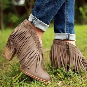 Anthropologie X Seychelles X Cory Lynn Calter NWOB 'World Tour" Fringe Booties